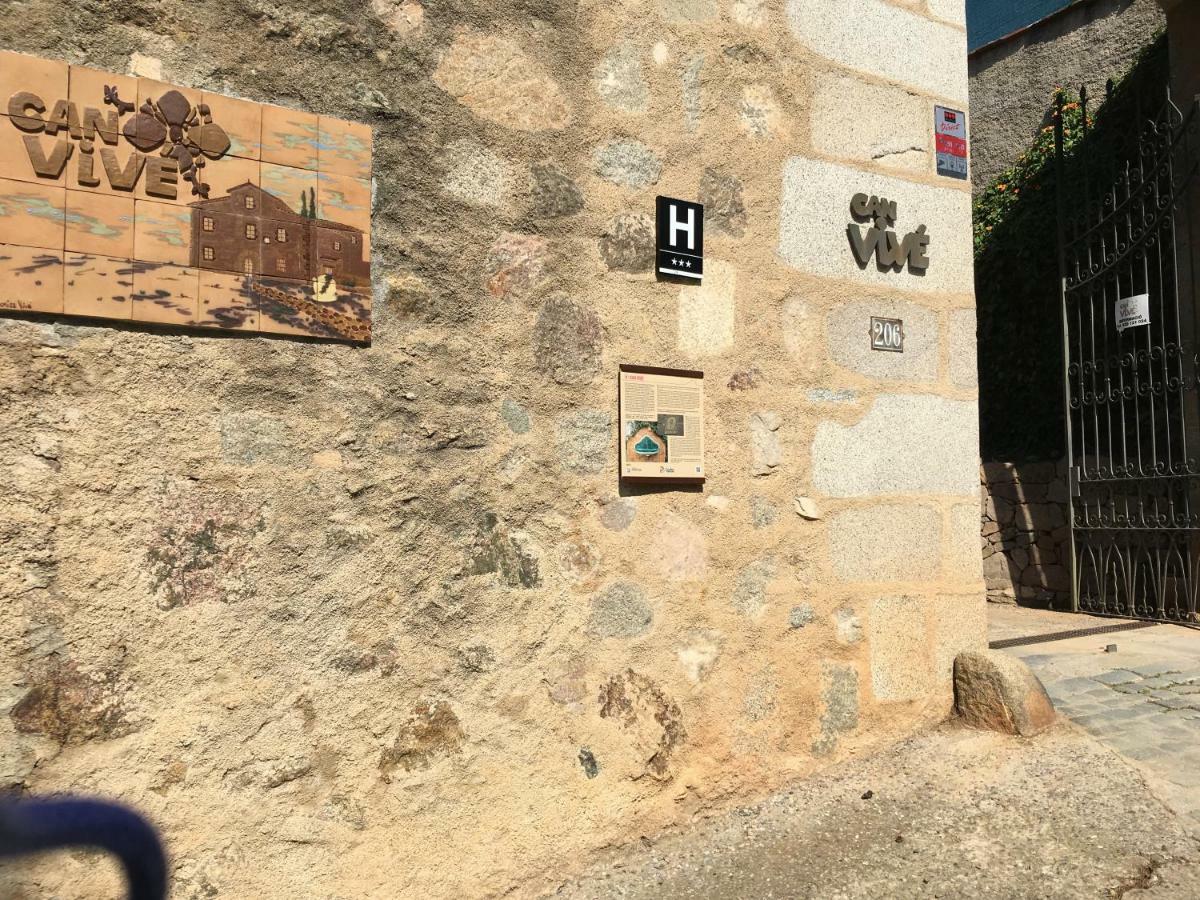 Hotel Masia Can Vive Cabrera de Mar Luaran gambar