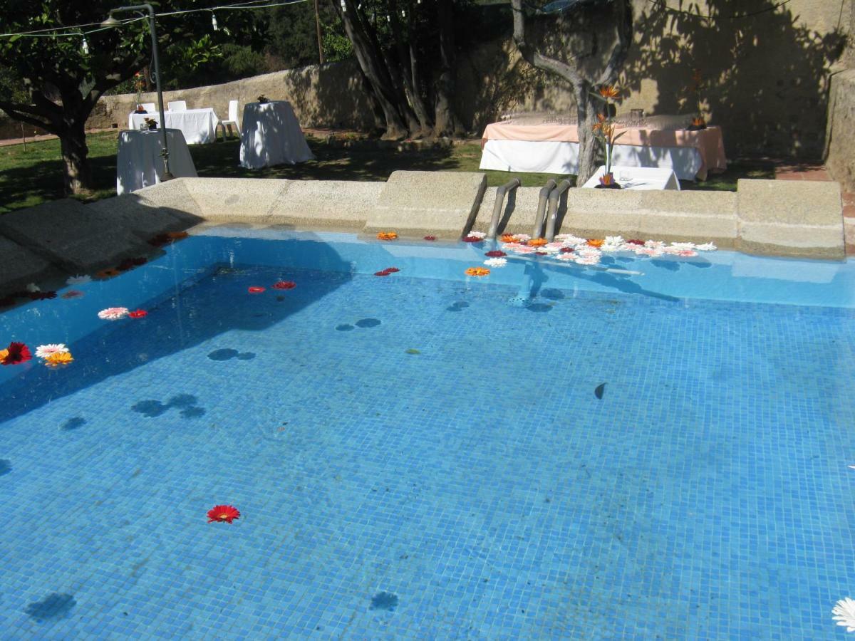Hotel Masia Can Vive Cabrera de Mar Luaran gambar